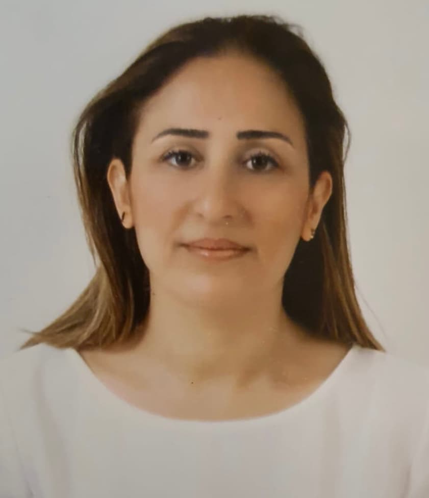 Dr. Esra Ata, MD — Medical Reviewer at NutriGenius